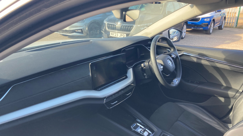 Skoda Octavia 1.5 TSI e-TEC SE L 5dr DSG Petrol Estate